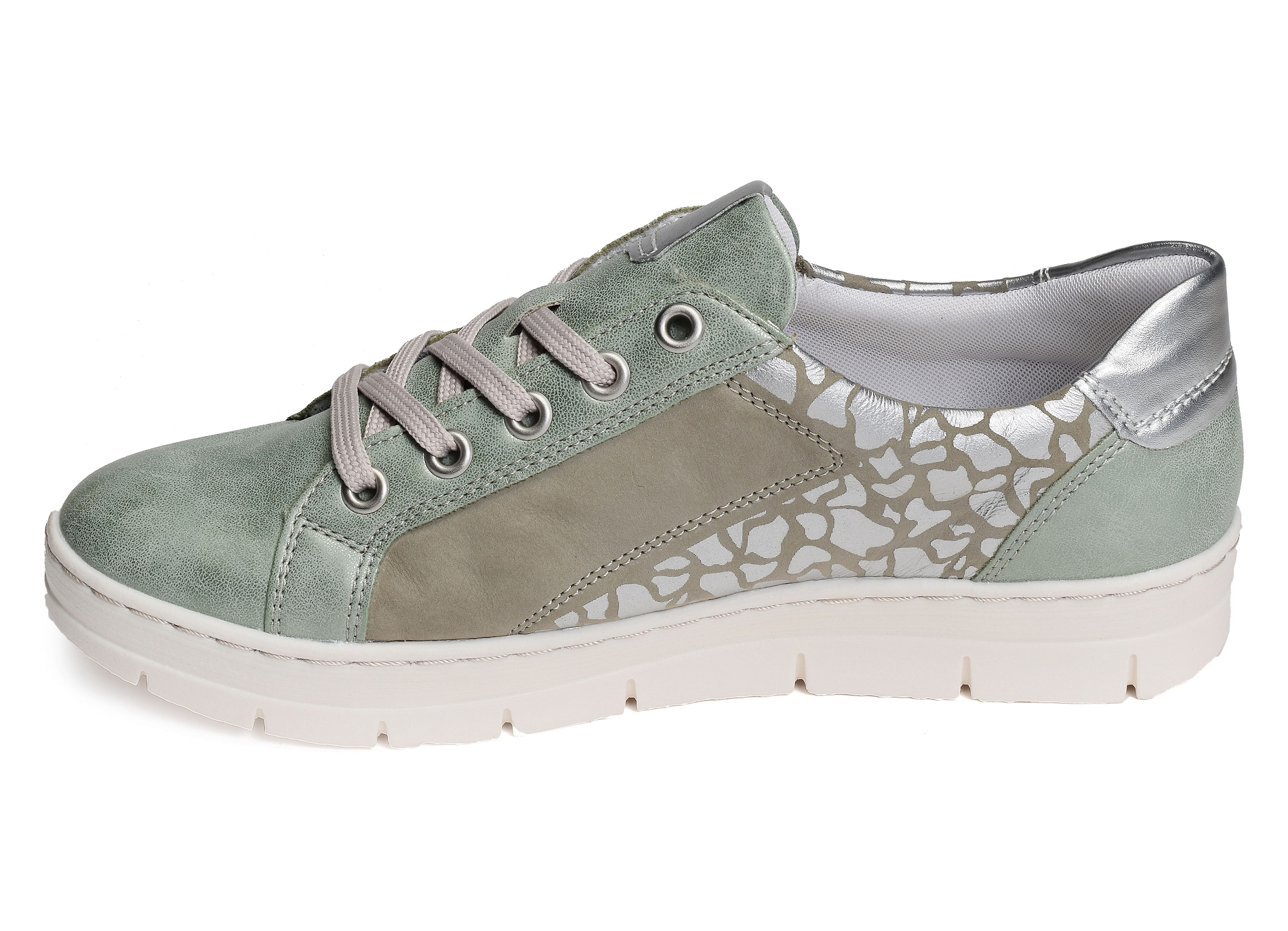 D5821 vert