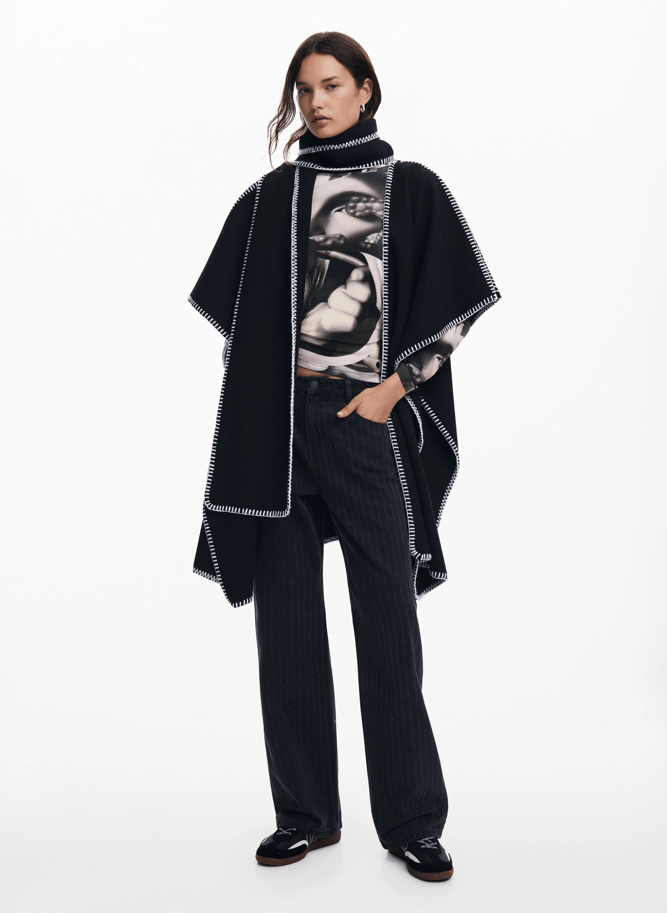 Poncho ample en maille | Noir