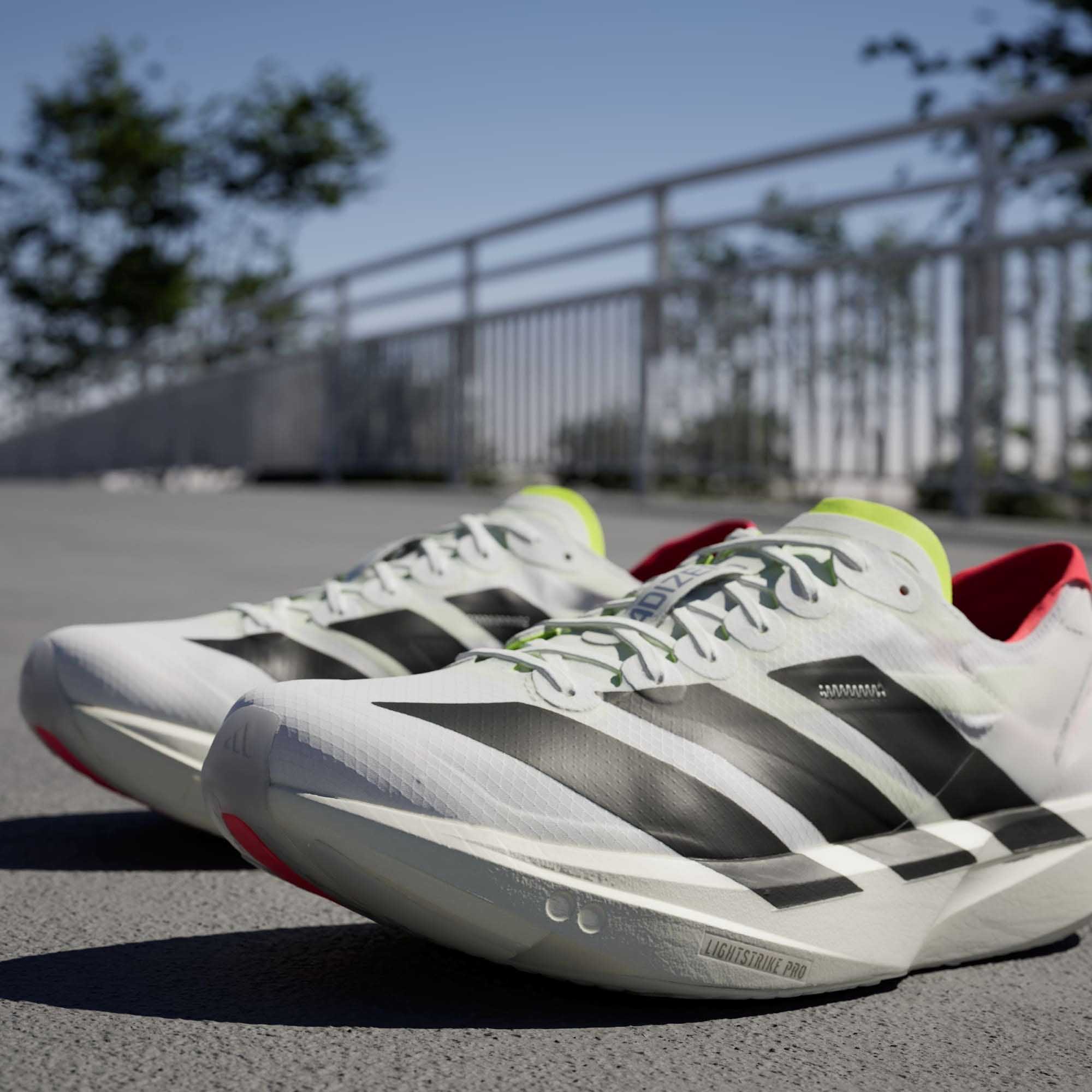 Adizero Takumi Sen 11 Herre Cloud White/Core Black/Lucid Red
