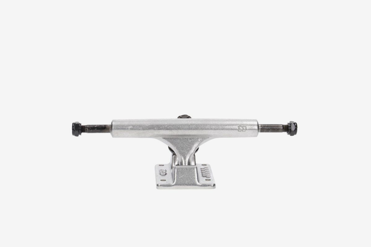 Ace 03 Low Achse (silver) 8