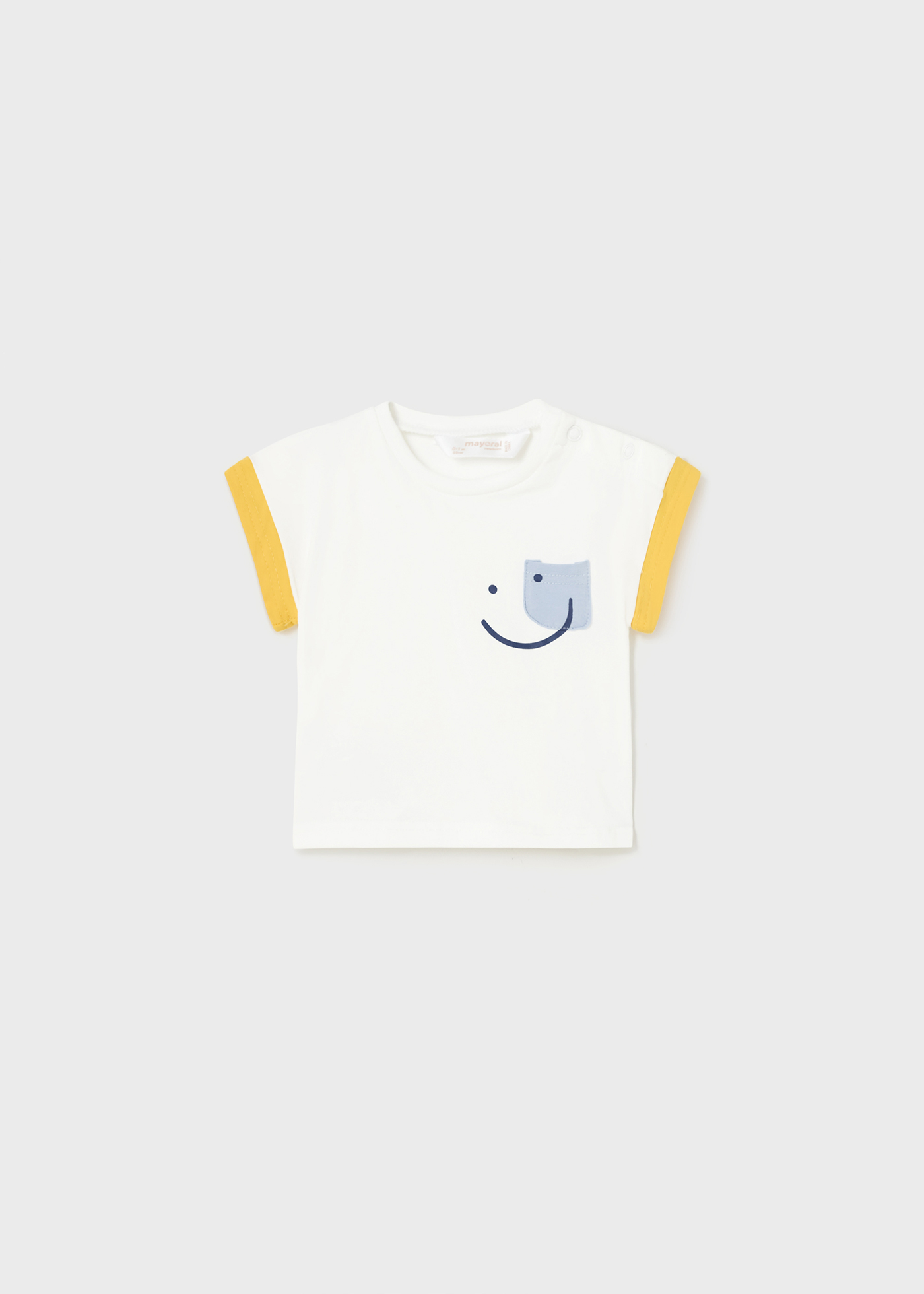 Conjunto de 3 peças em algodão sustentável para recém-nascidos.