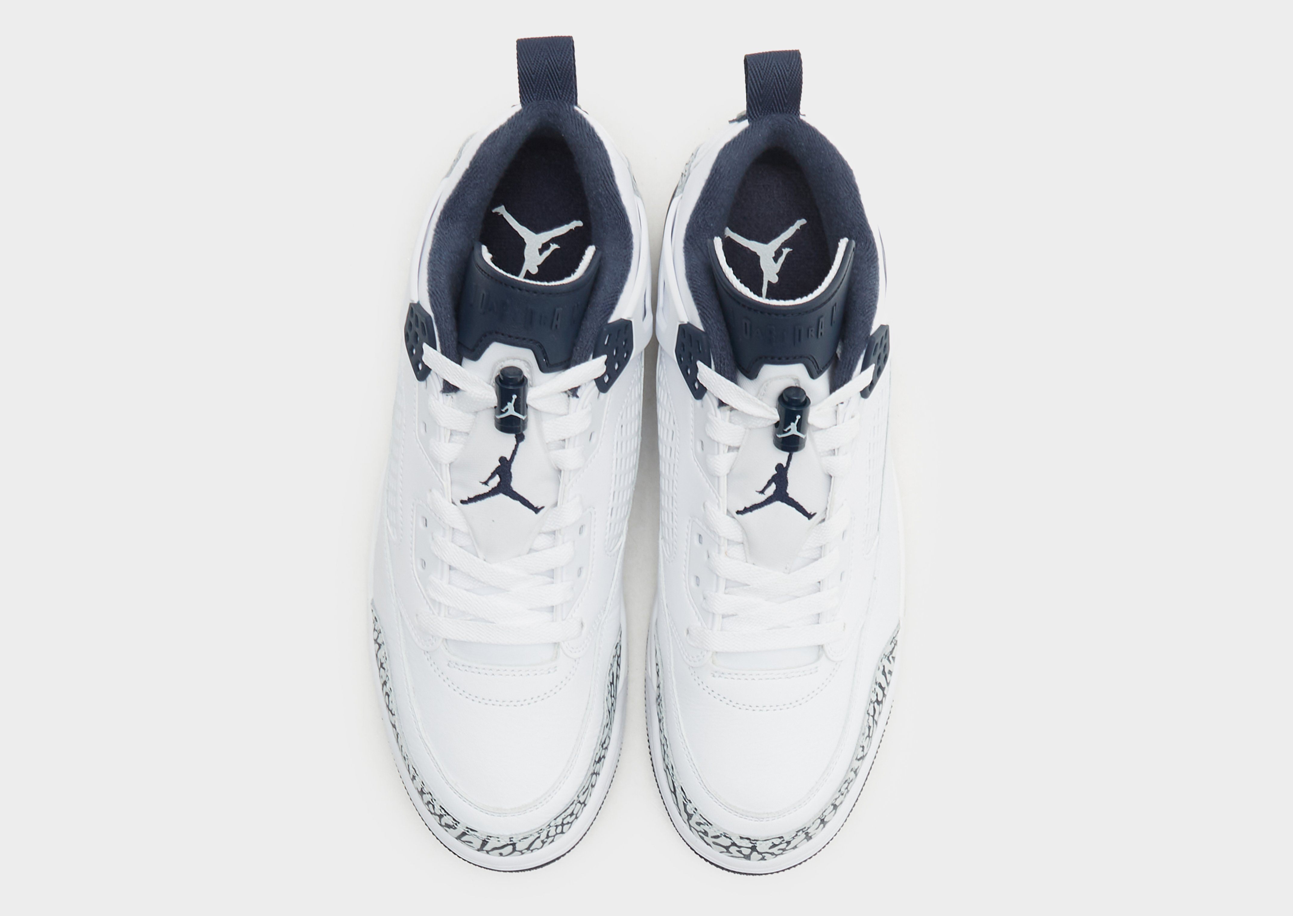 Jordan Spizike Low