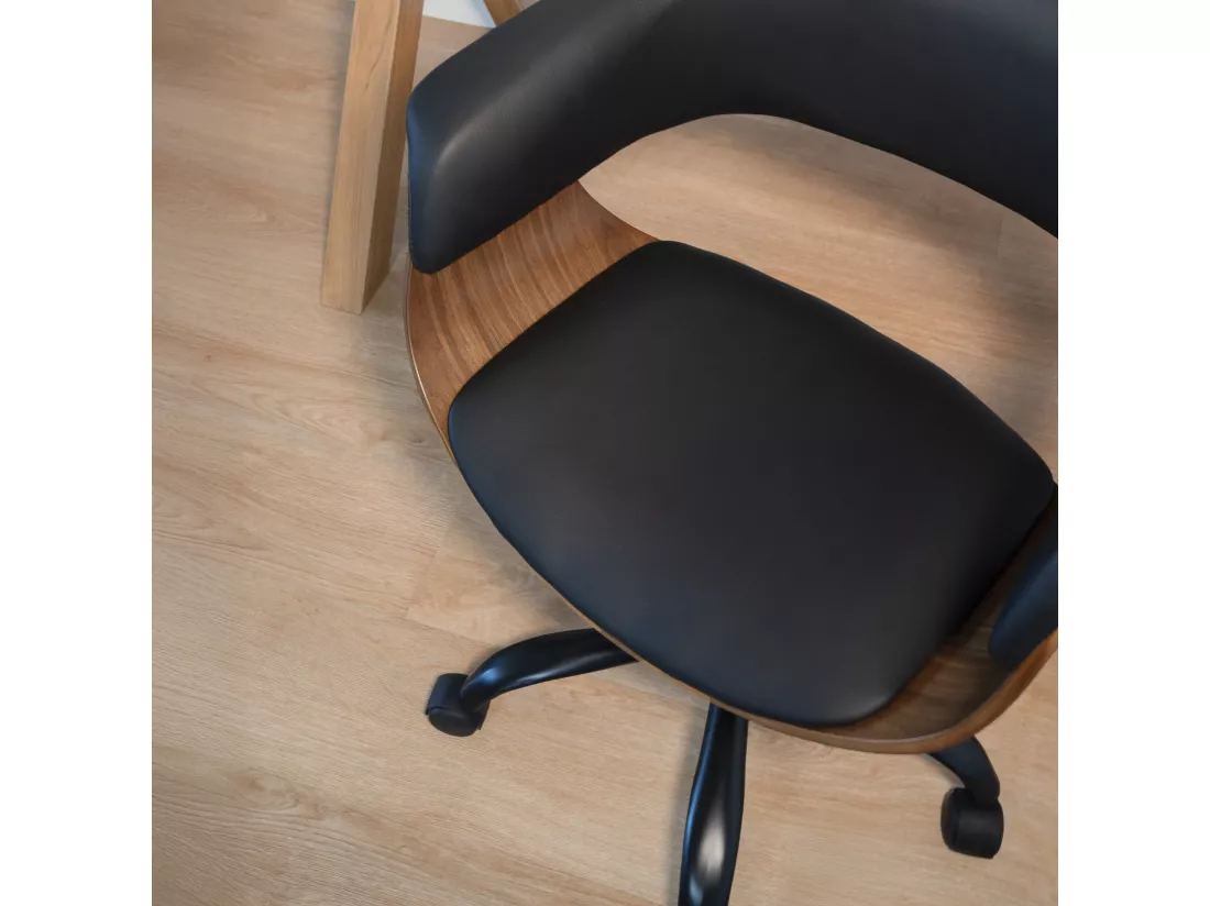 Chaise de bureau pivotante sur roulettes en bois et PU noir - Basile