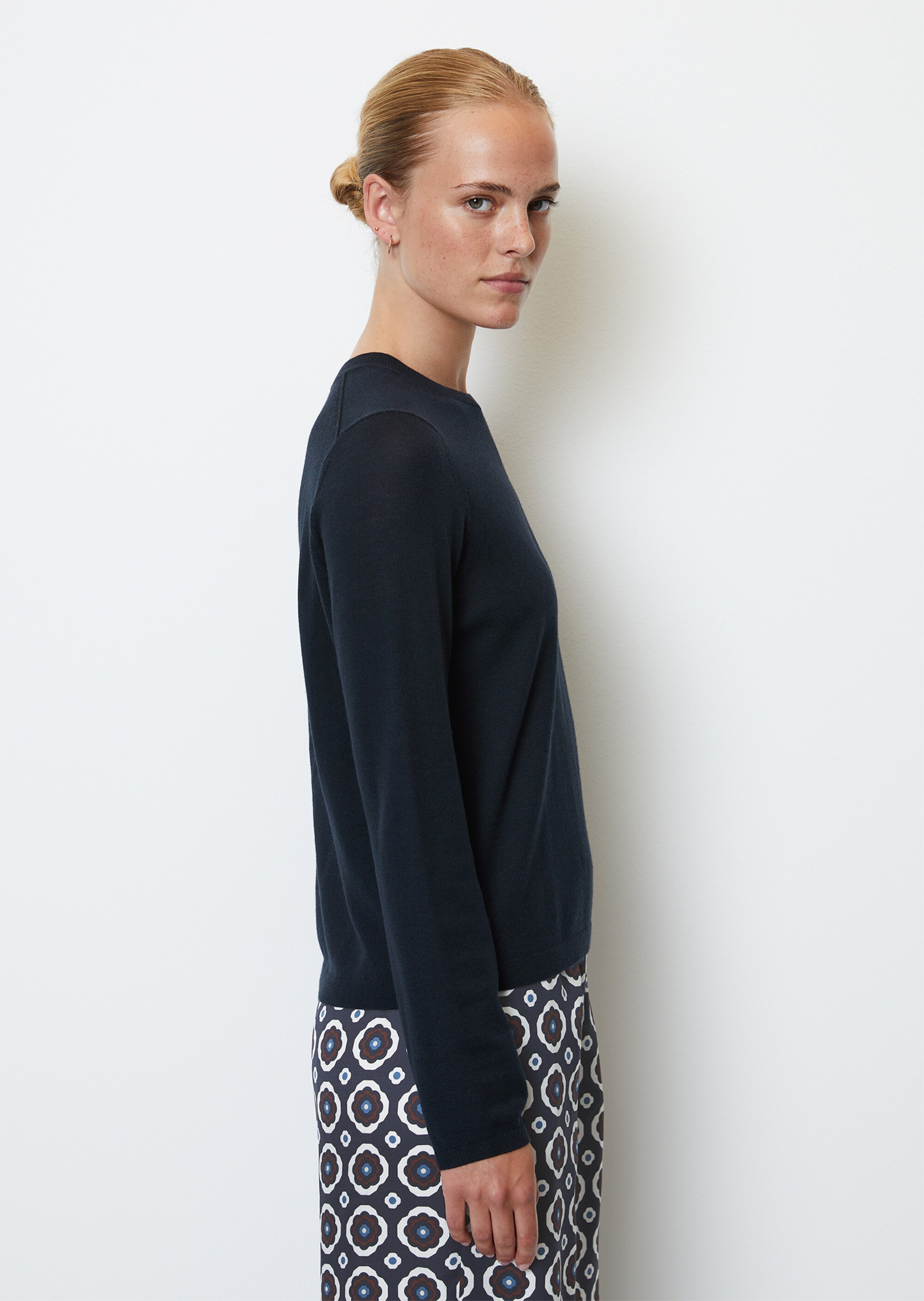 Eleganter Feinstrick-Pullover slim fit aus reiner Merinowolle