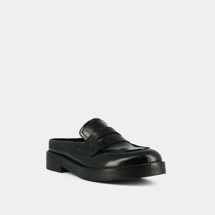 Mocassins à bouts ronds et surpiqûres  en cuir glacé noir