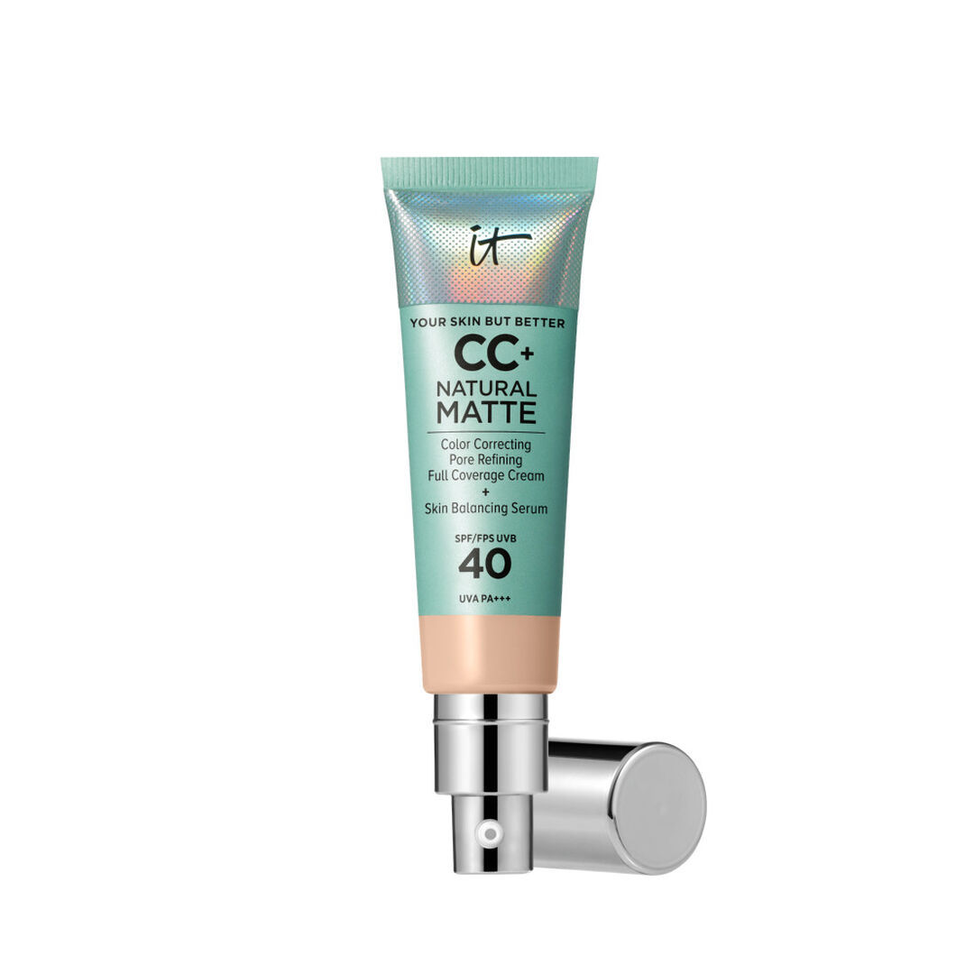 IT COSMETICS Your Skin But Better CC+ Natural Matte SPF40