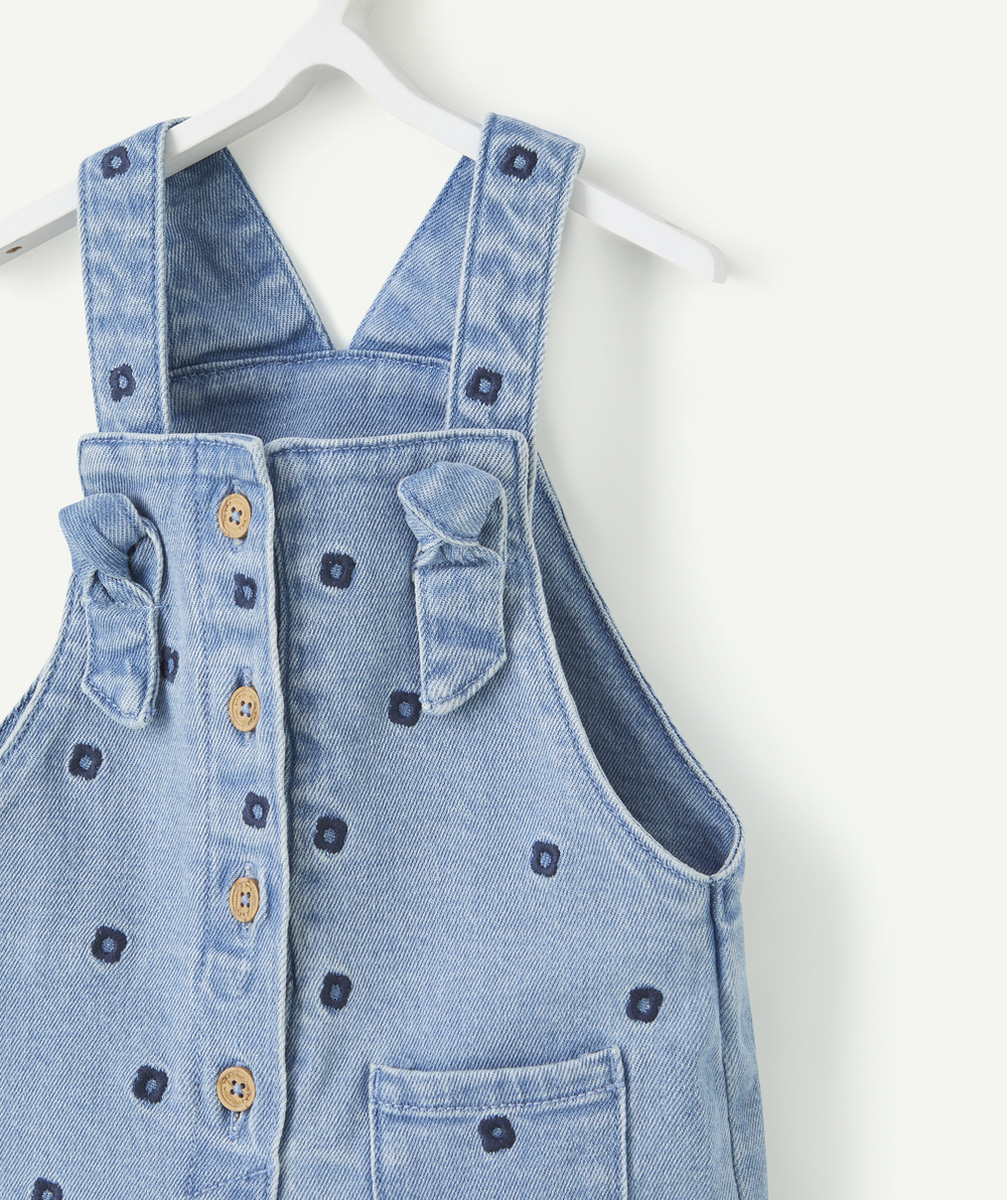 SALOPETTE BÉBÉ FILLE EN DENIM LOW IMPACT AVEC BRODERIES FLEURS