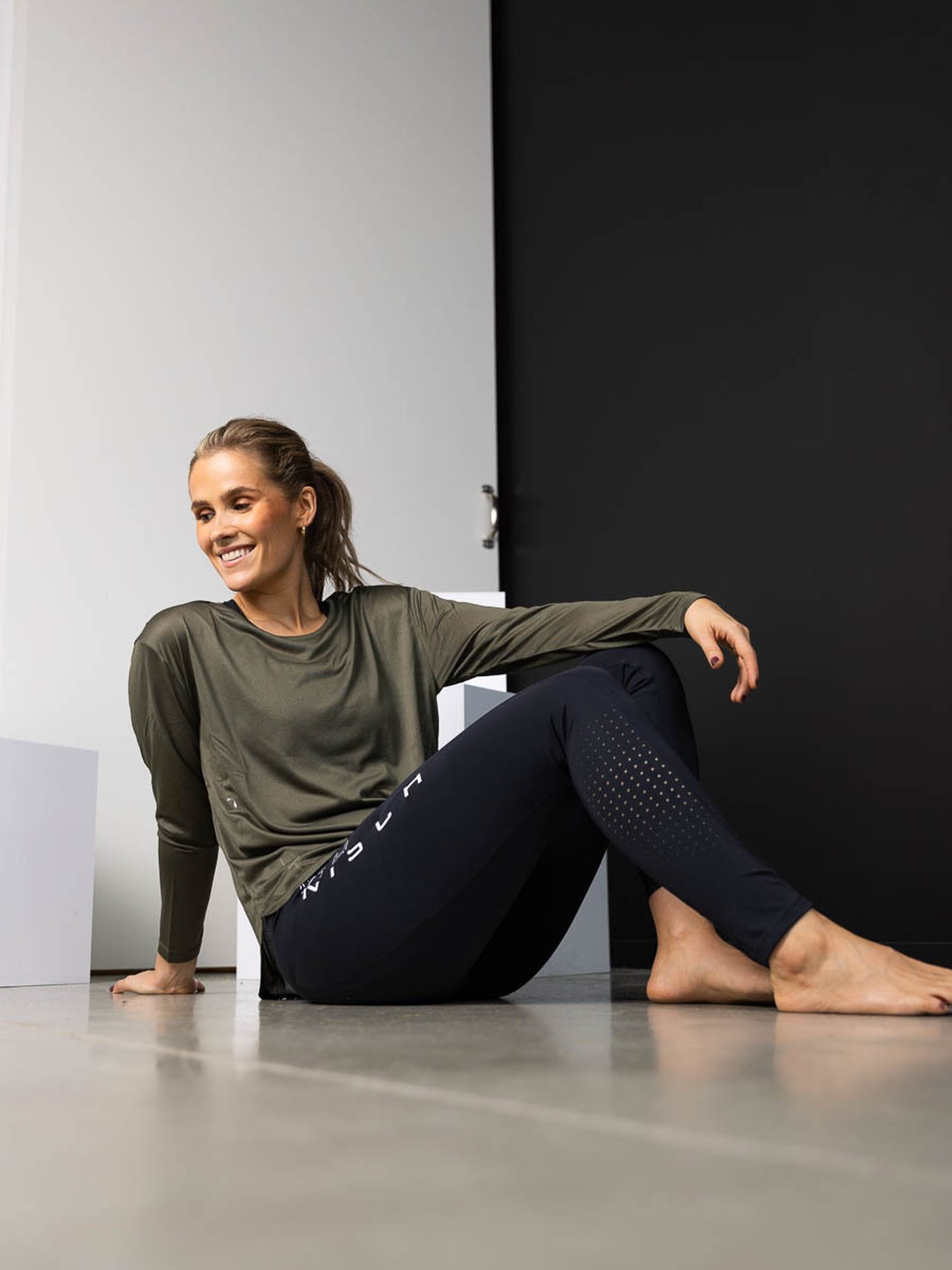 Ivy Loose Long Sleeve