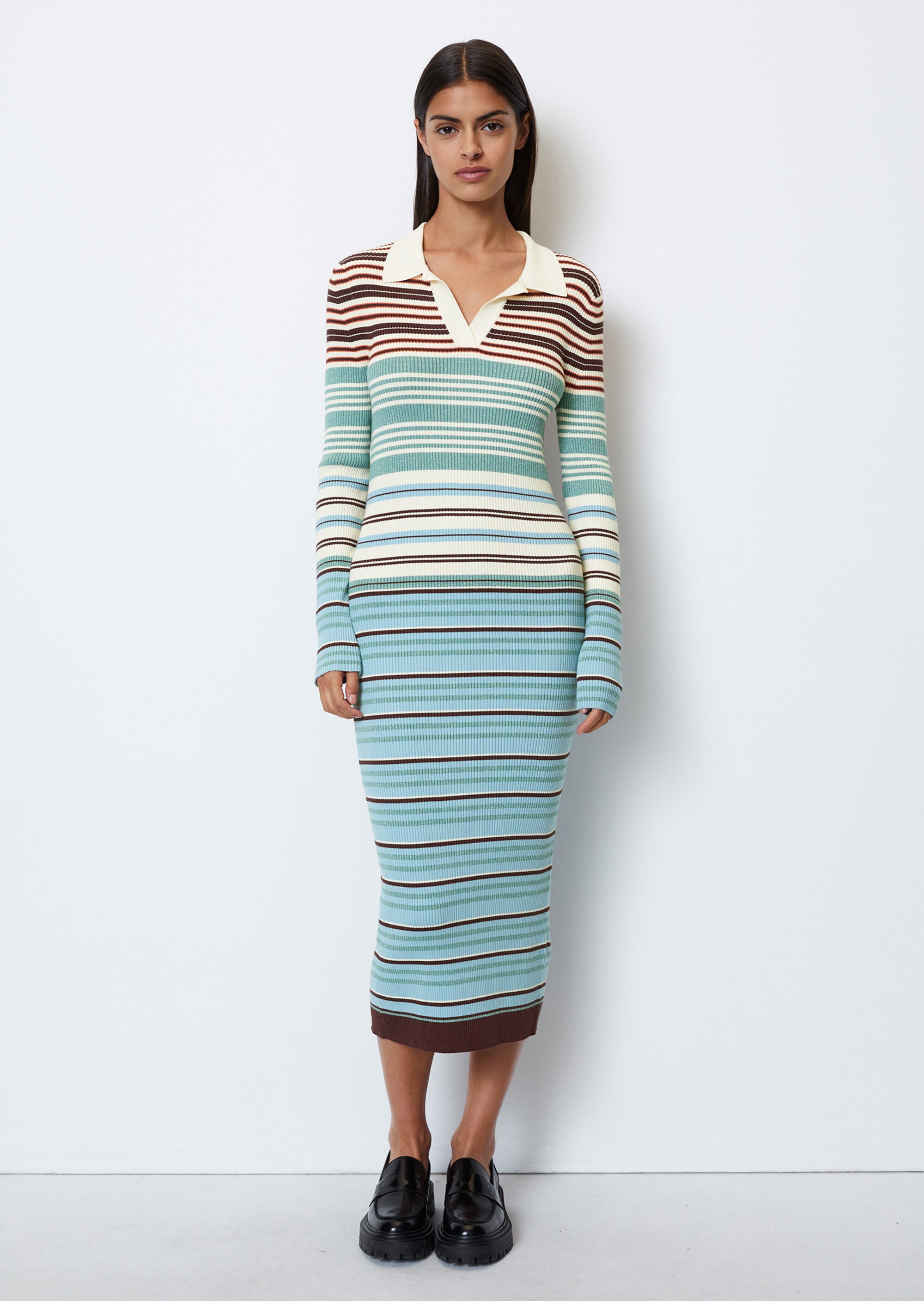 Rippstrick-Kleid im Polo-Stil mit glitzerndem Lamé-Garn