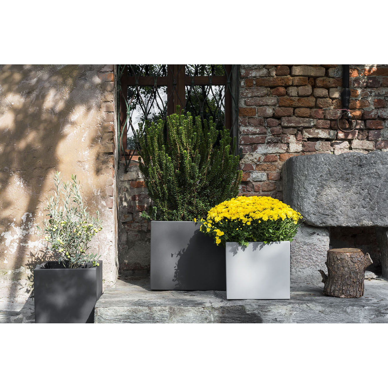 Serralunga Pot cubotti design par nat wave châtaigne - 36x34x36 cm