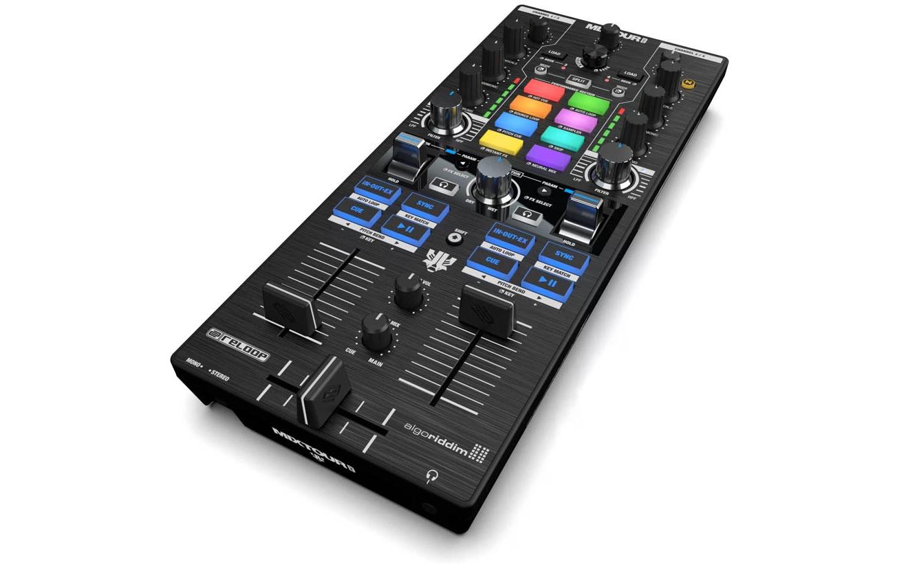 DJ-Controller Mixtour Pro<br>All-In-One 4-Deck DJ-Controller mit Audio Interface