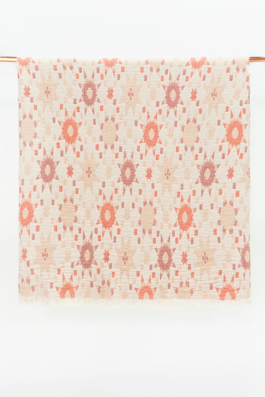 Lichtroze jacquard geweven sprei met print (130x180)