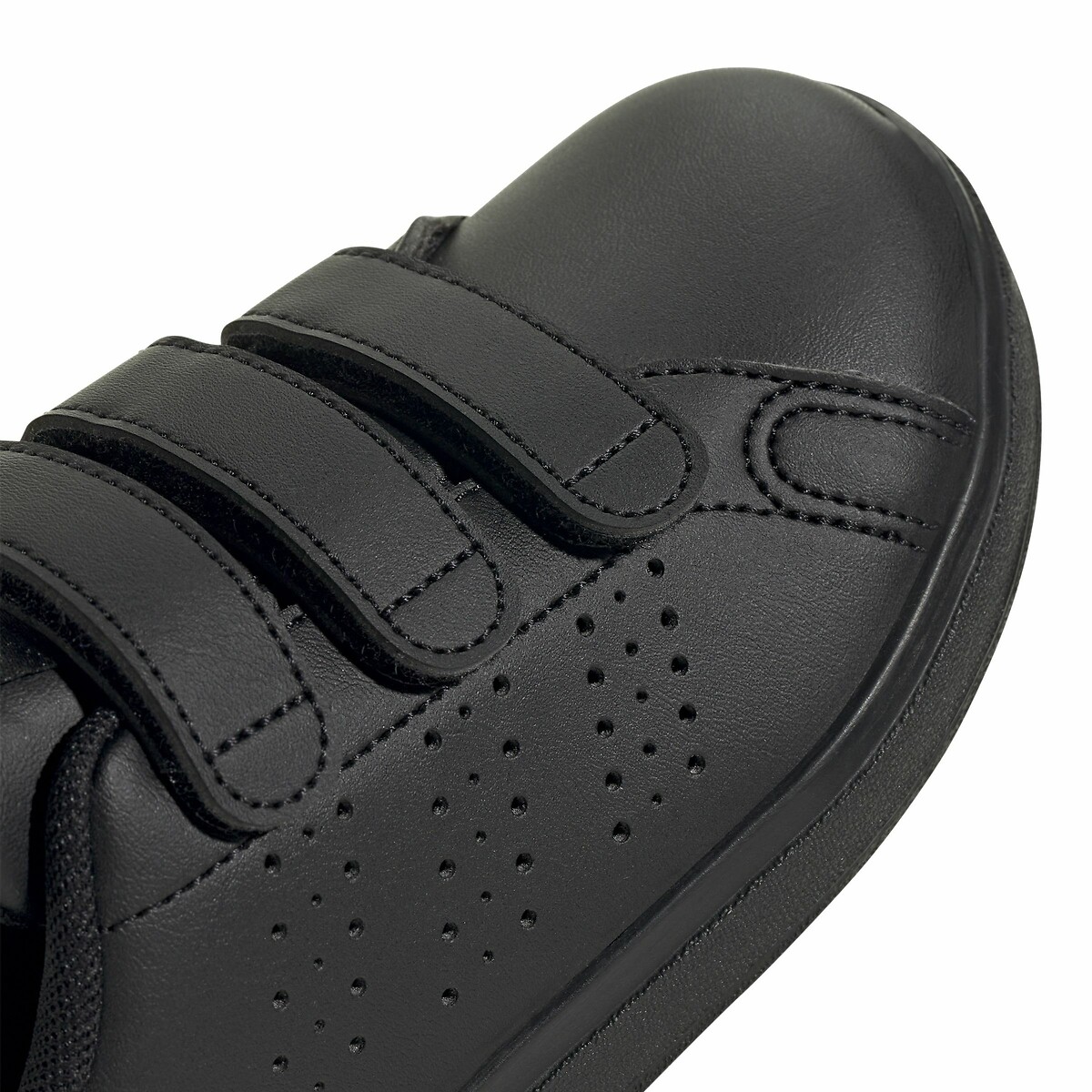 ADIDAS ROUPAS ESPORTIVAS<br>Tênis Advantage Base 2.0