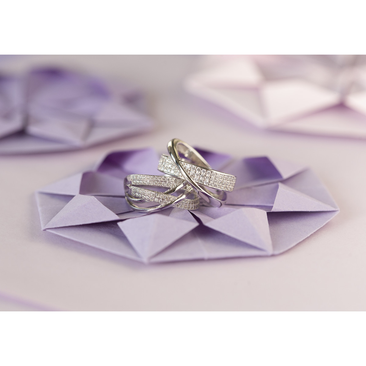 Bague argent 925 anneaux entrelacés zirconias