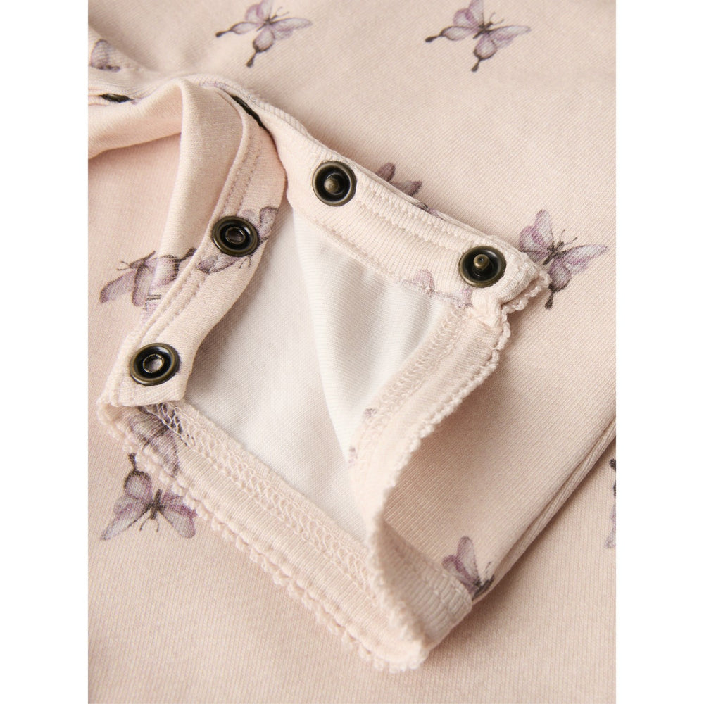 Køb Lil'Atelier Peach Blush Butterfly Gayo Sao Strop Dragt