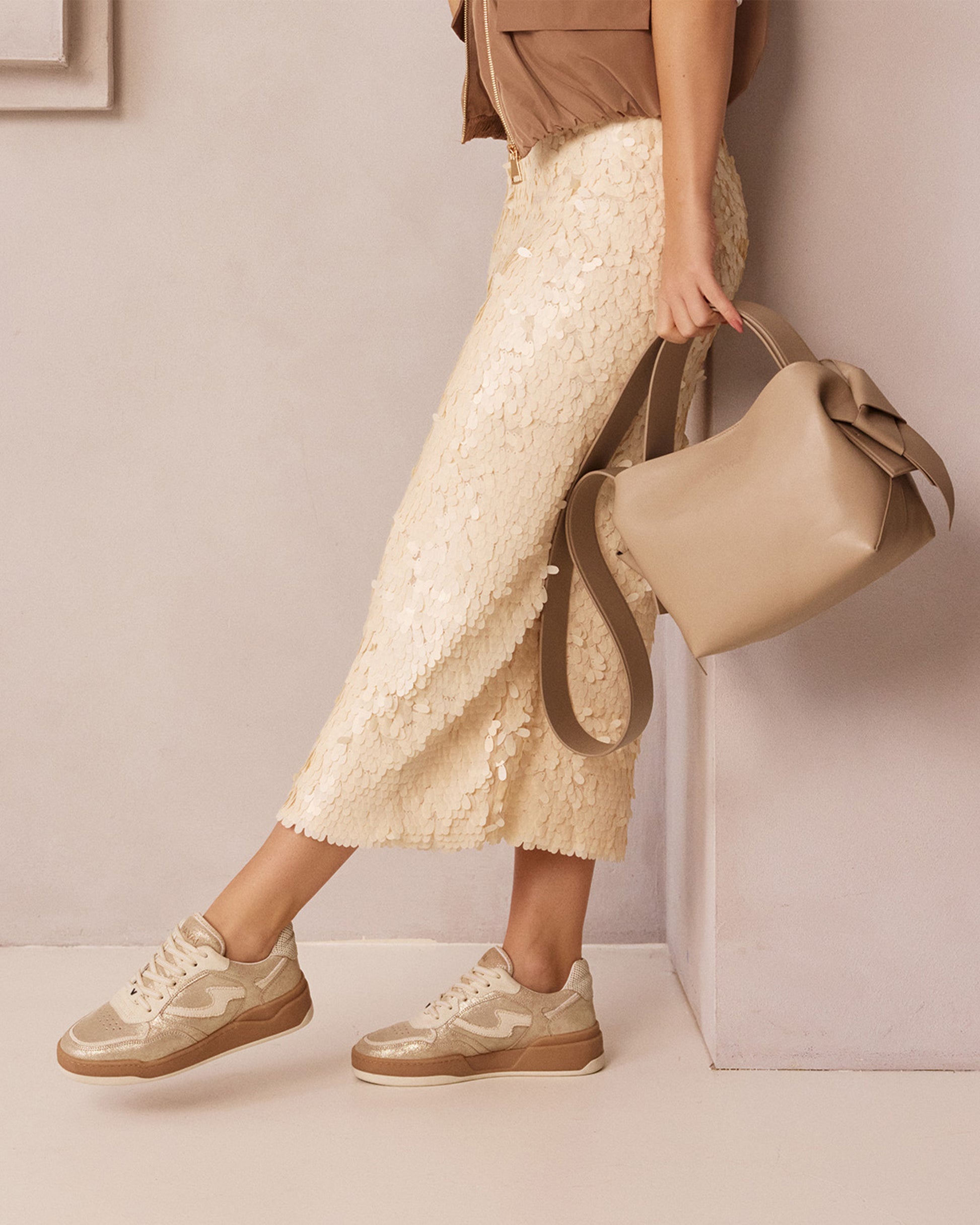VIA VAI gouden dames sneakers Sam Levi