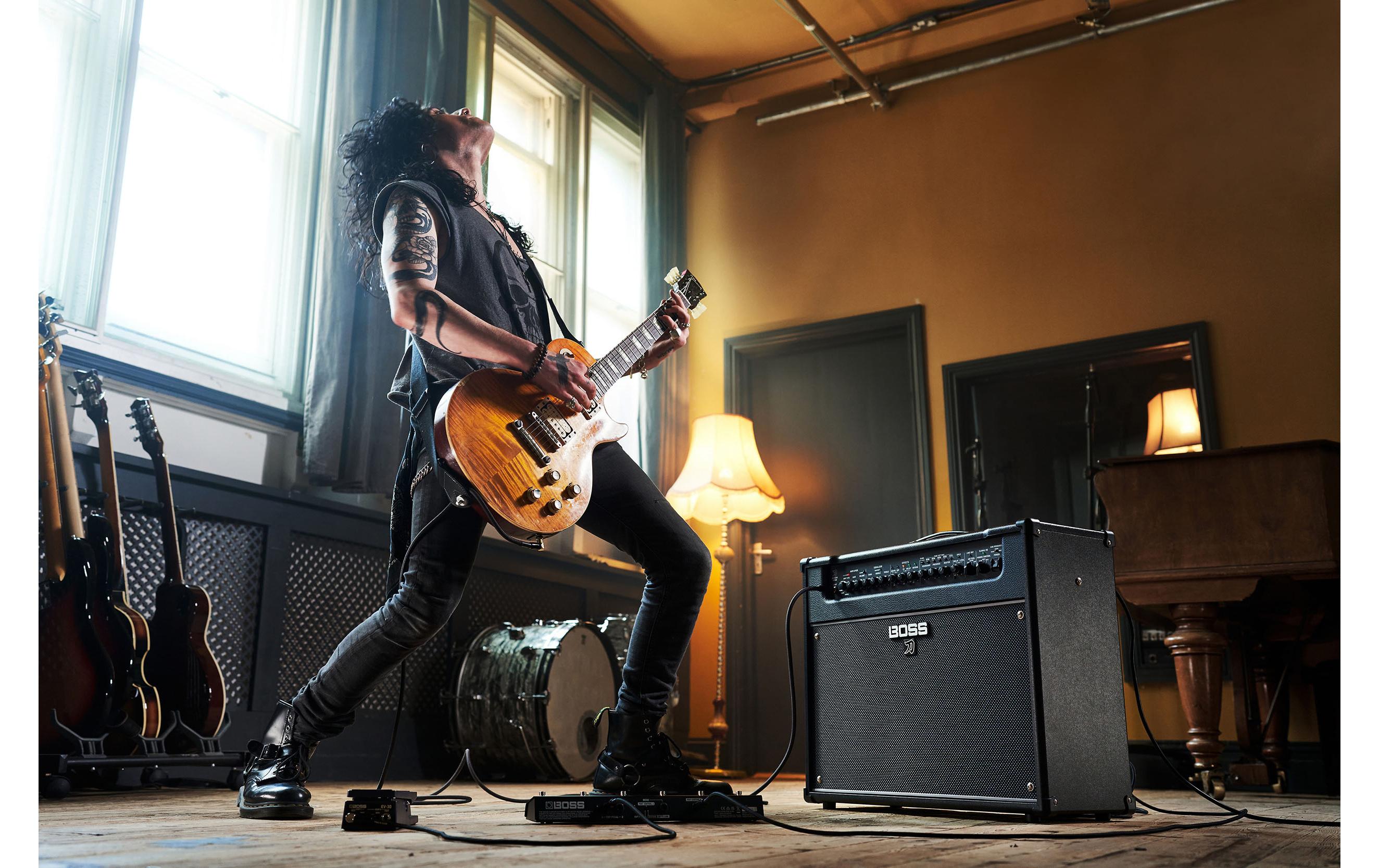 Combo KATANA ARTIST GEN 3<br>100 Watt Modelling Combo Verstärker für E-Gitarre