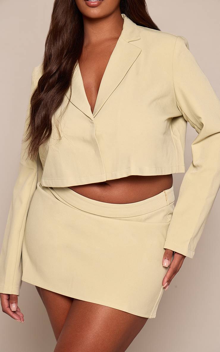 Vert Sauge Jupe Micro Mini Ajustée En Tissu Tissé Avec Détail Nœud - Ensemble Grande Taille