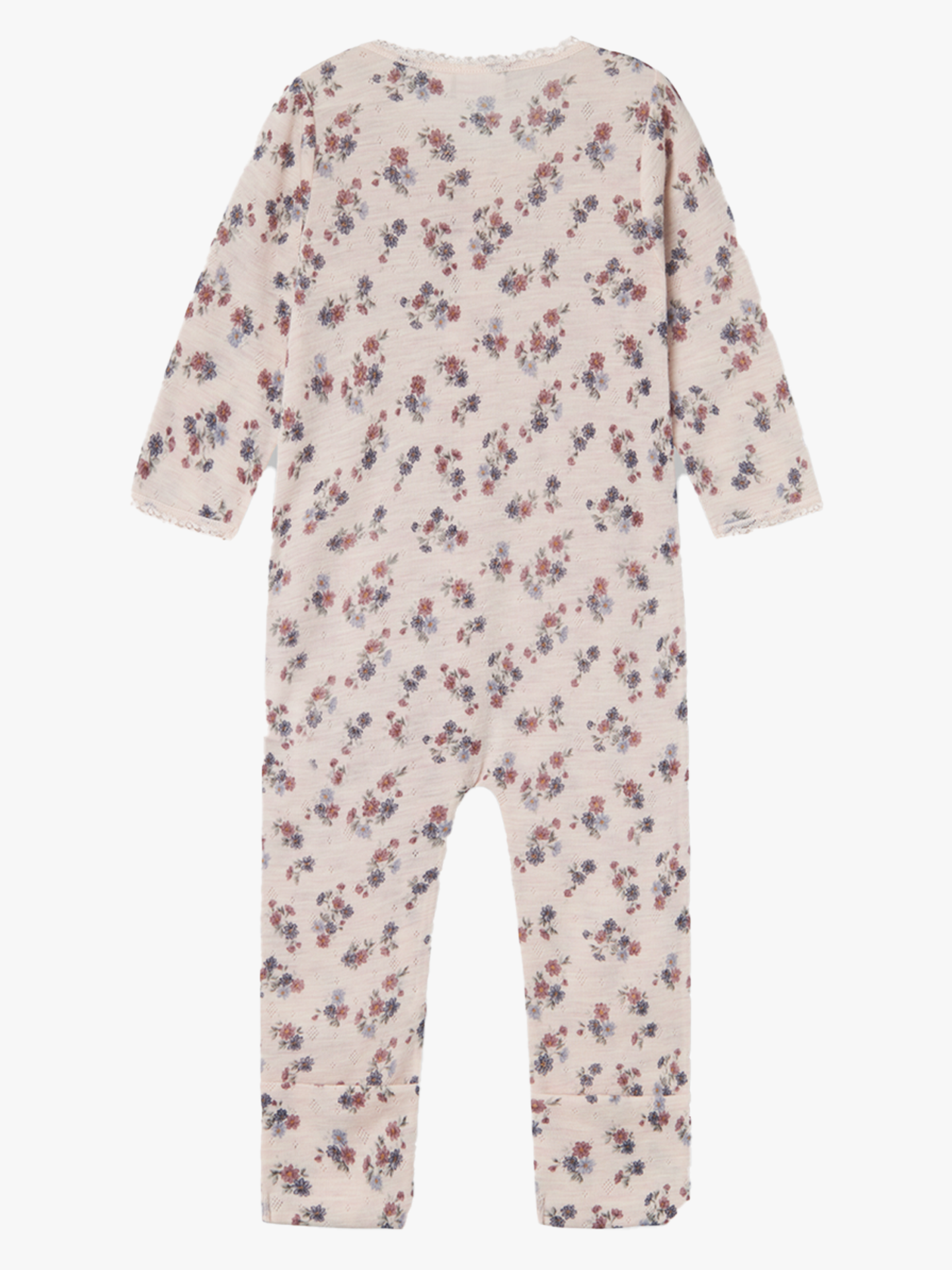 Wang Wool Needle Nightsuit