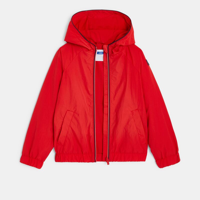 Coupe-vent déperlant à capuche rouge garçon