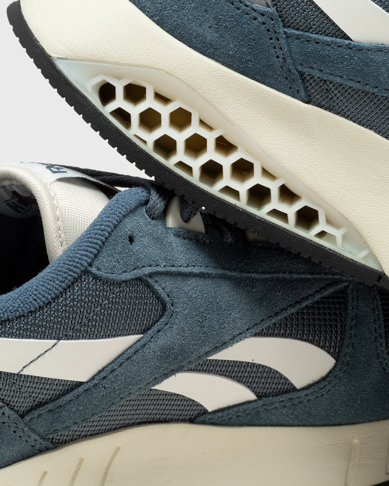 Reebok CL LEATHER HEXALITE