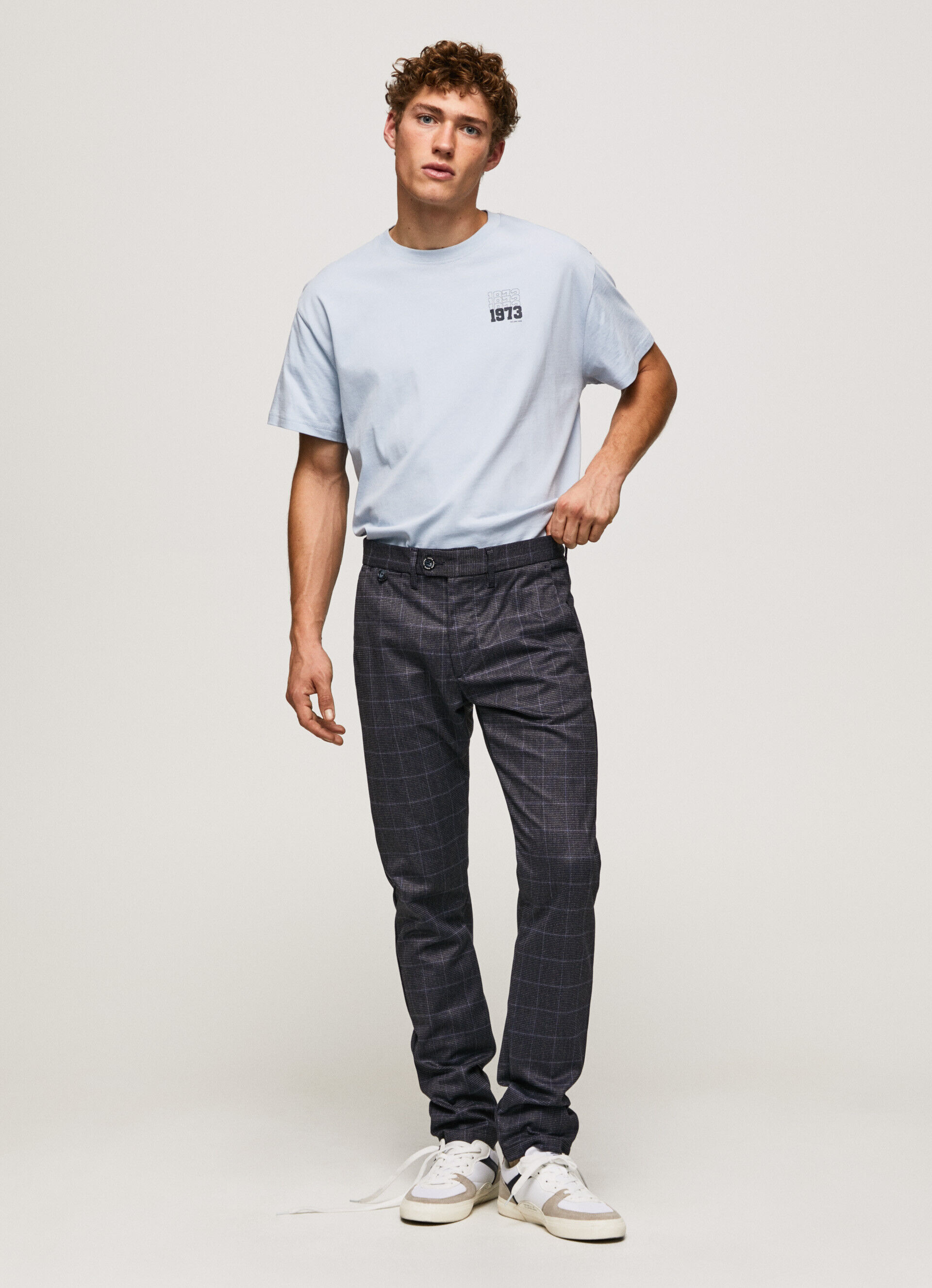Calça chino regular Stanley - azul dulwich
