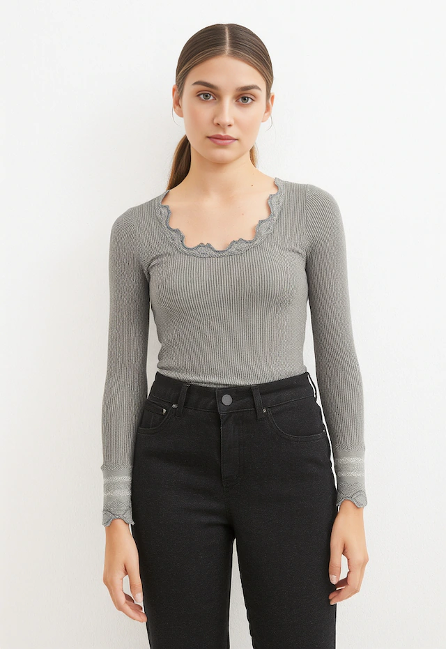 rosemunde Langarmshirt »Benita Silk Blouse«, Langarm, mit Spitze, feminin, bequem, Seide- /Baumwollmischung