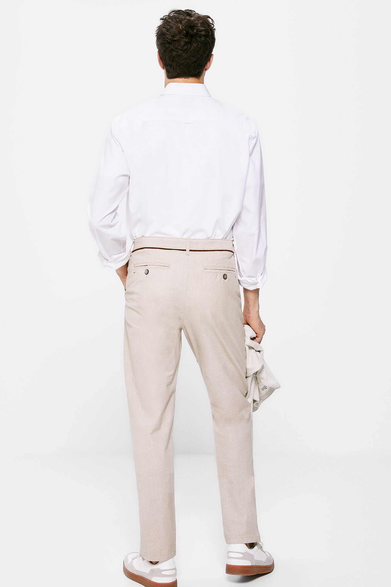 Microestampa Chino - impressa em fundo branco