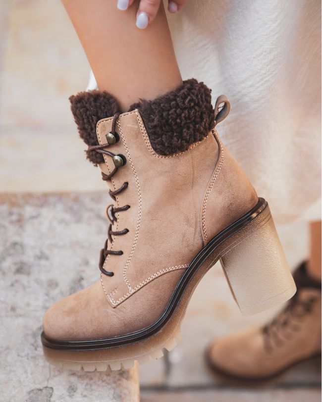 Bottines femme camel rangers à talon - Maiwenn