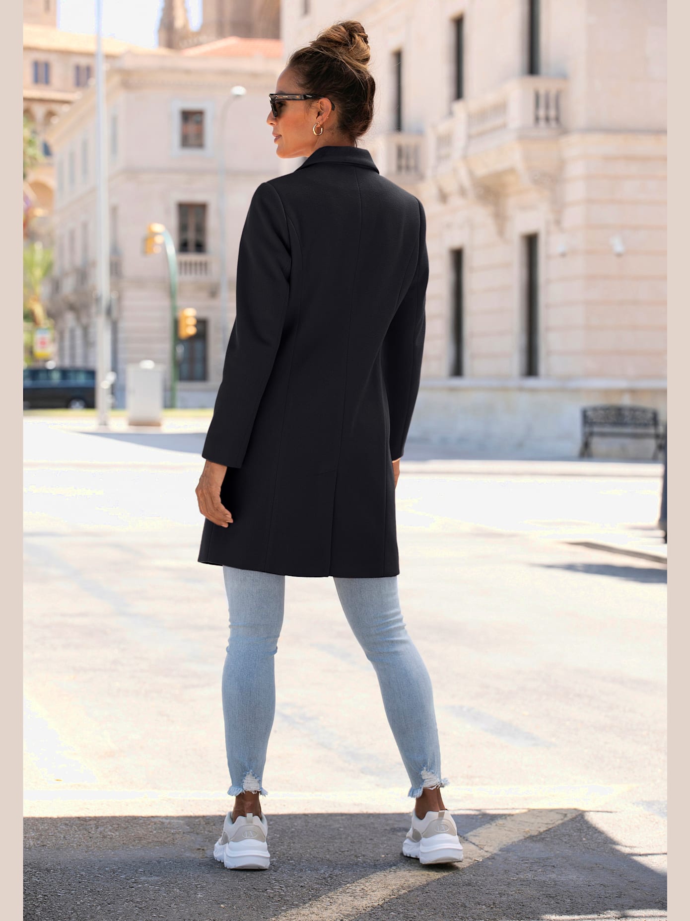 Manteau long, grand col à revers