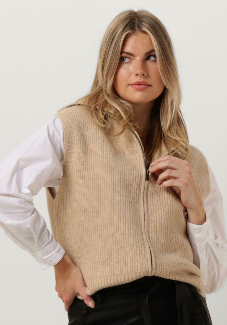 KNIT-TED camel knit-ted spencer mace