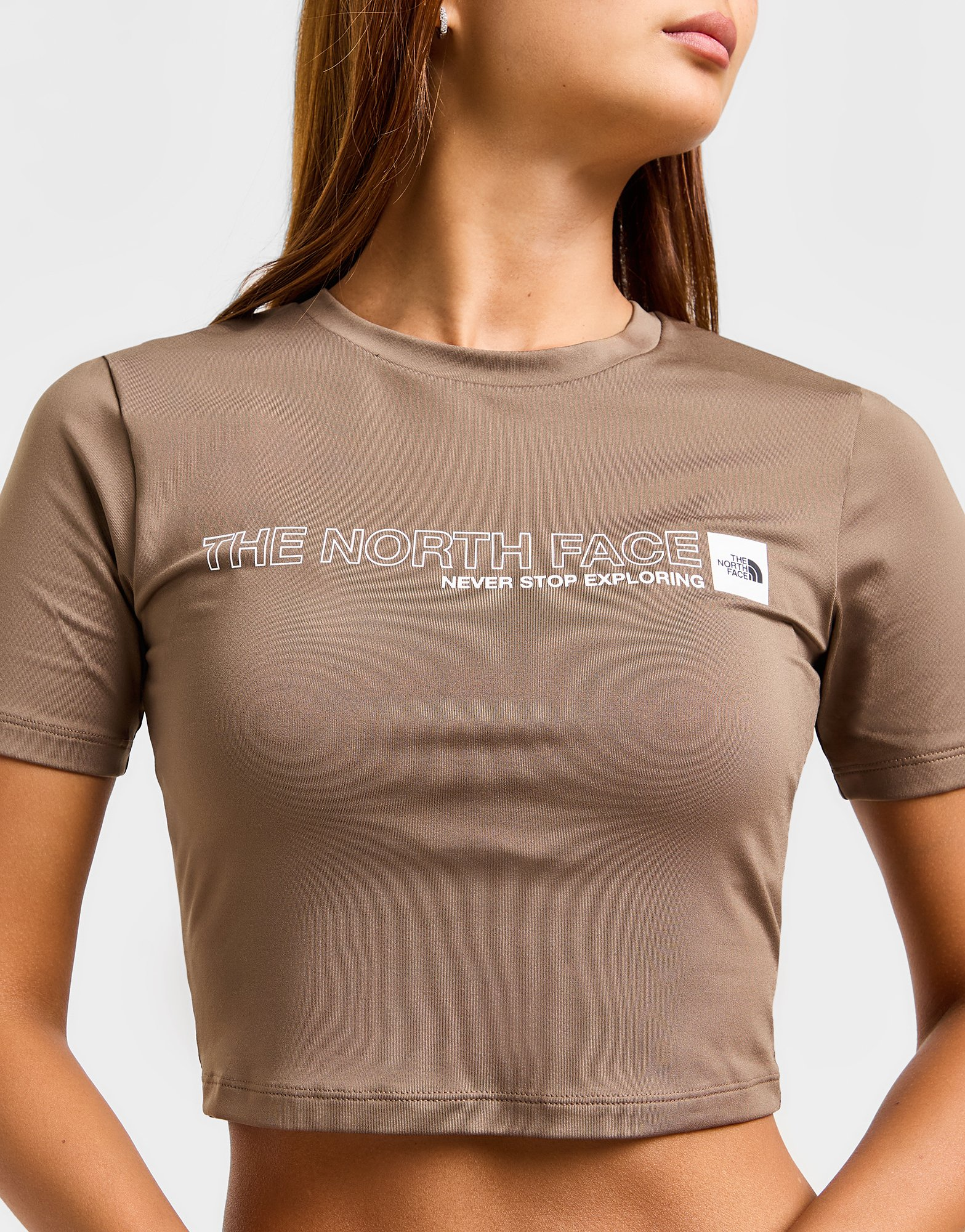 The North Face T-shirt court Outline Logo Slim Femme