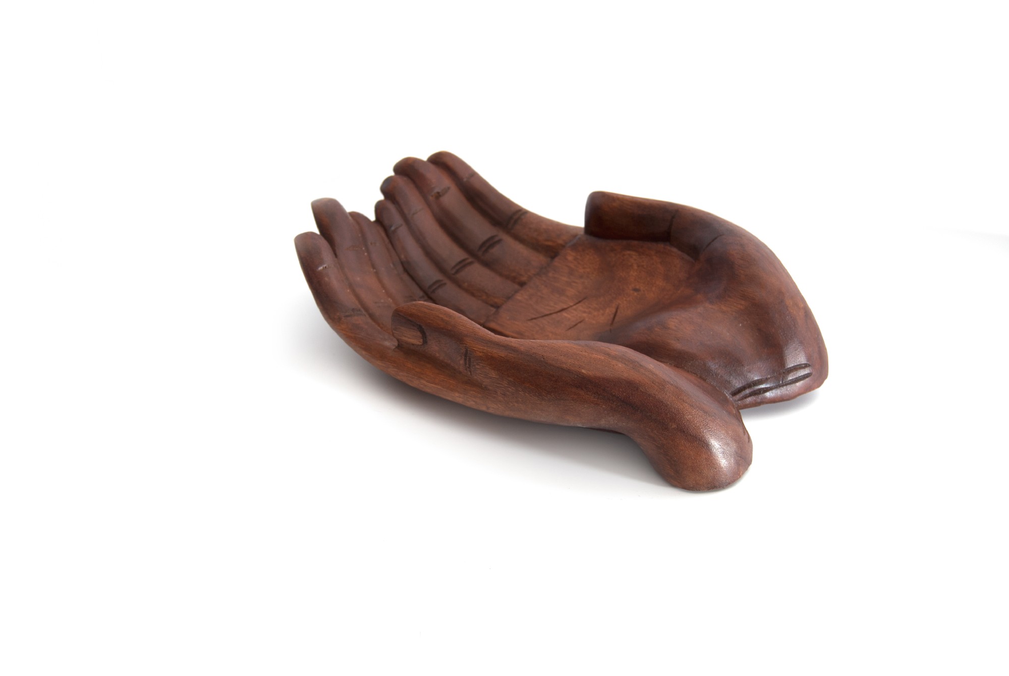Holzschale 'Hände', handgeschnitzt, B 30 cm, L 22 cm, H 11 cm von fischer's lagerhaus