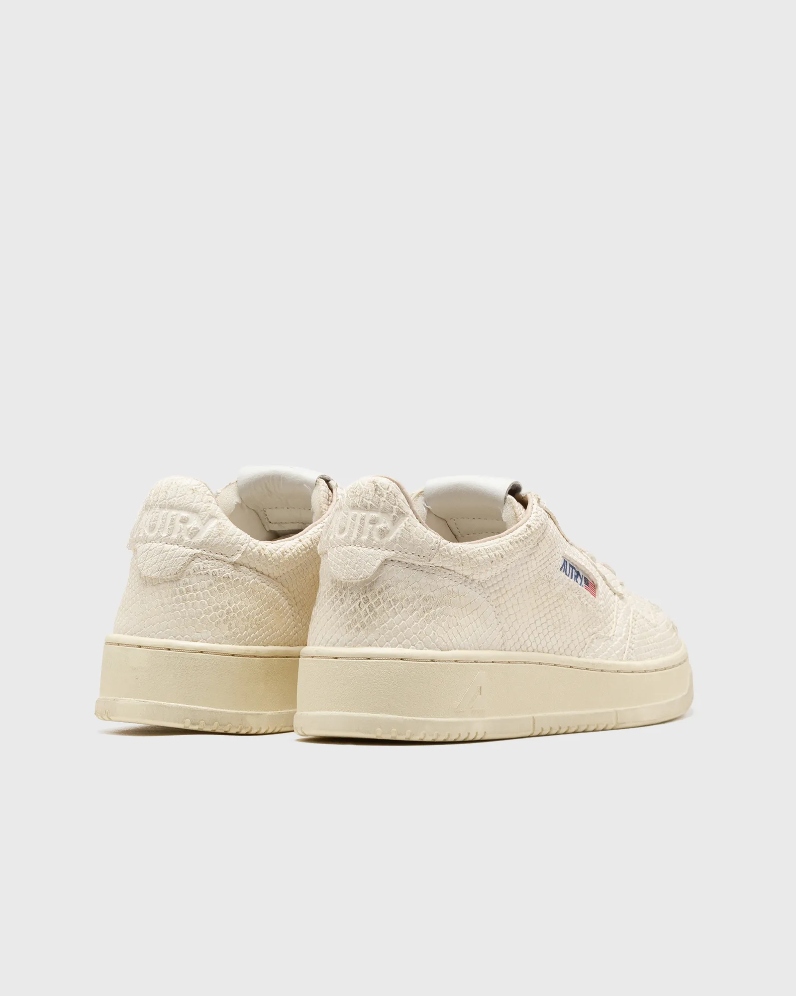 Autry Action Shoes WMNS MEDALIST LOW