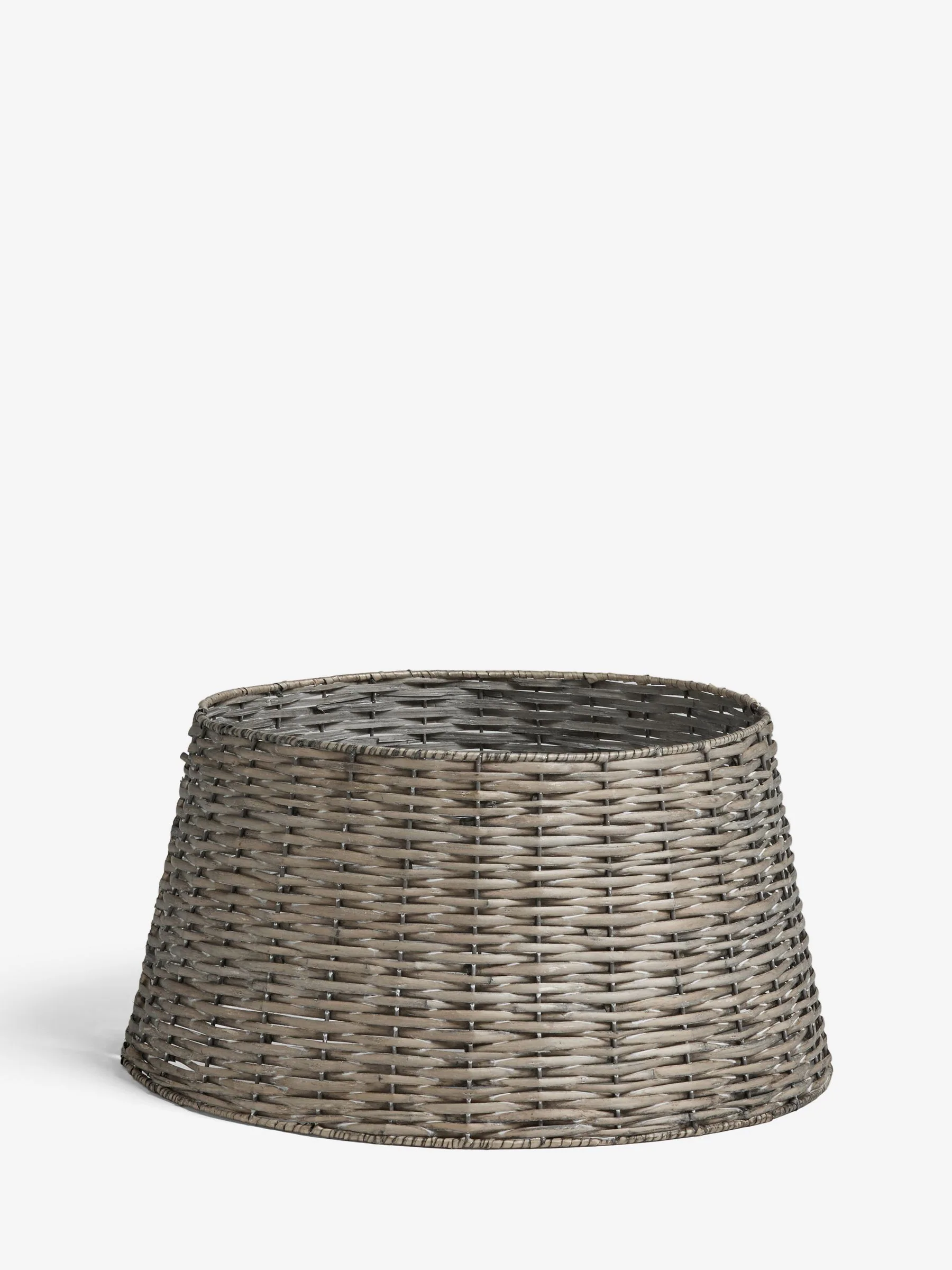 Christmas Wicker Tree Skirt