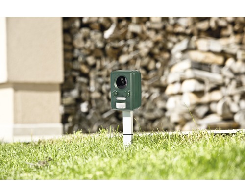 Windhager Solar Outdoor Animal Repellent Device