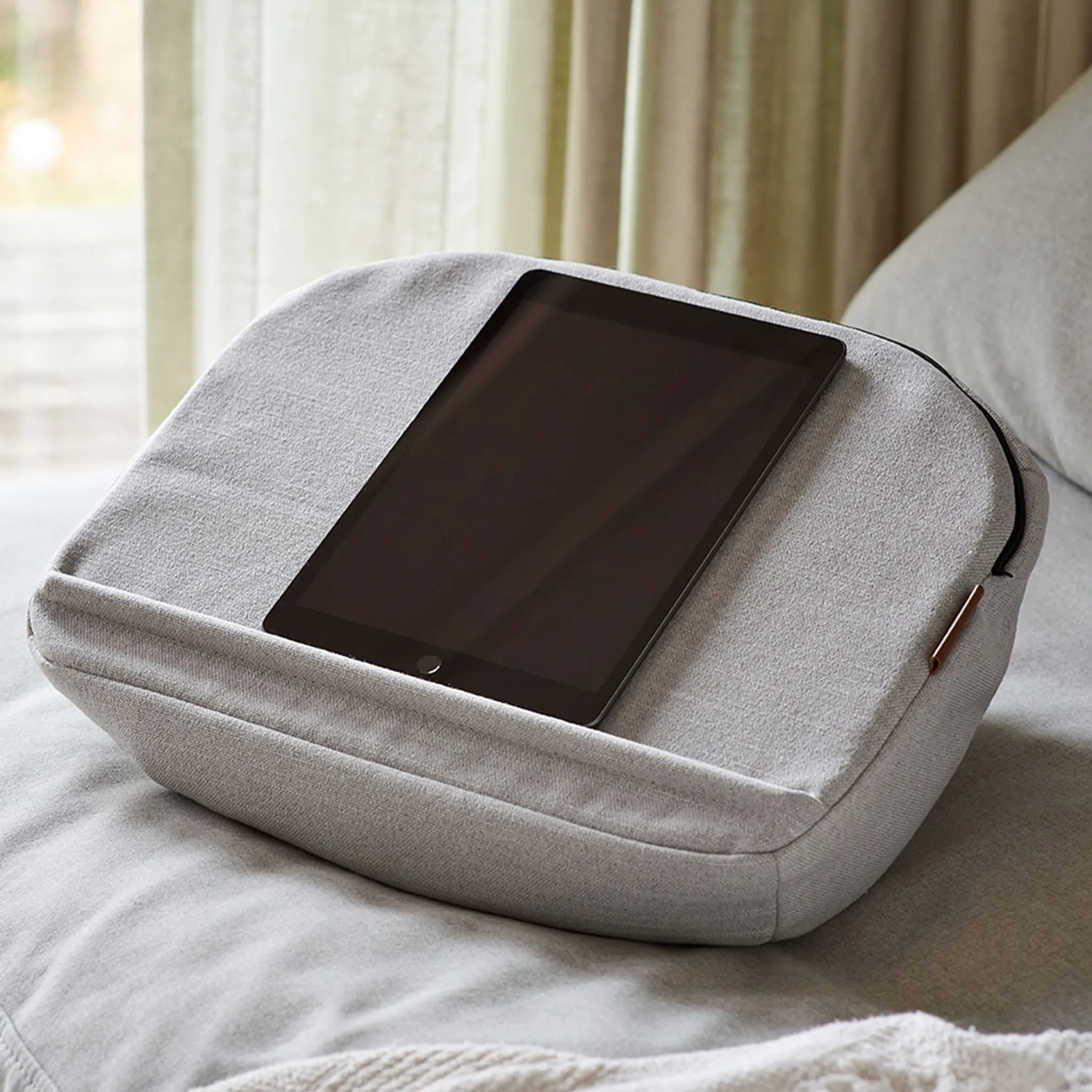 Arico Coussin-Plateau Multi-fonctions Rico - Bouleau