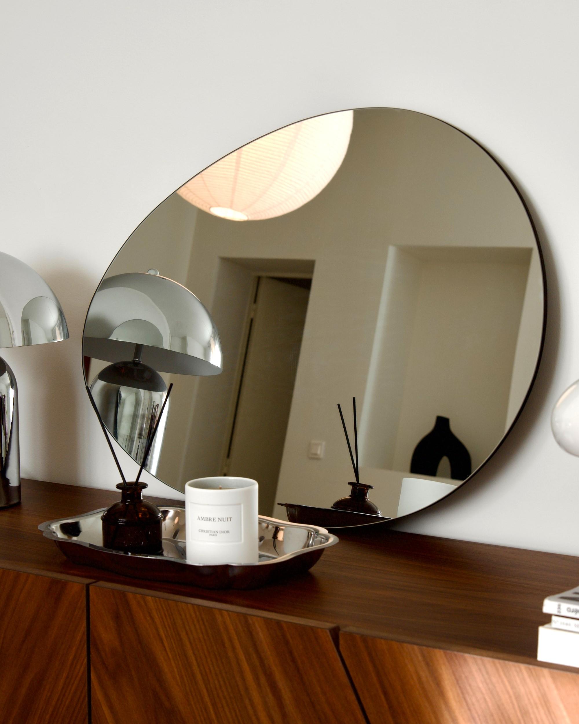 Wandspiegel MONTRESOR 50 cm 70 cm Zilver