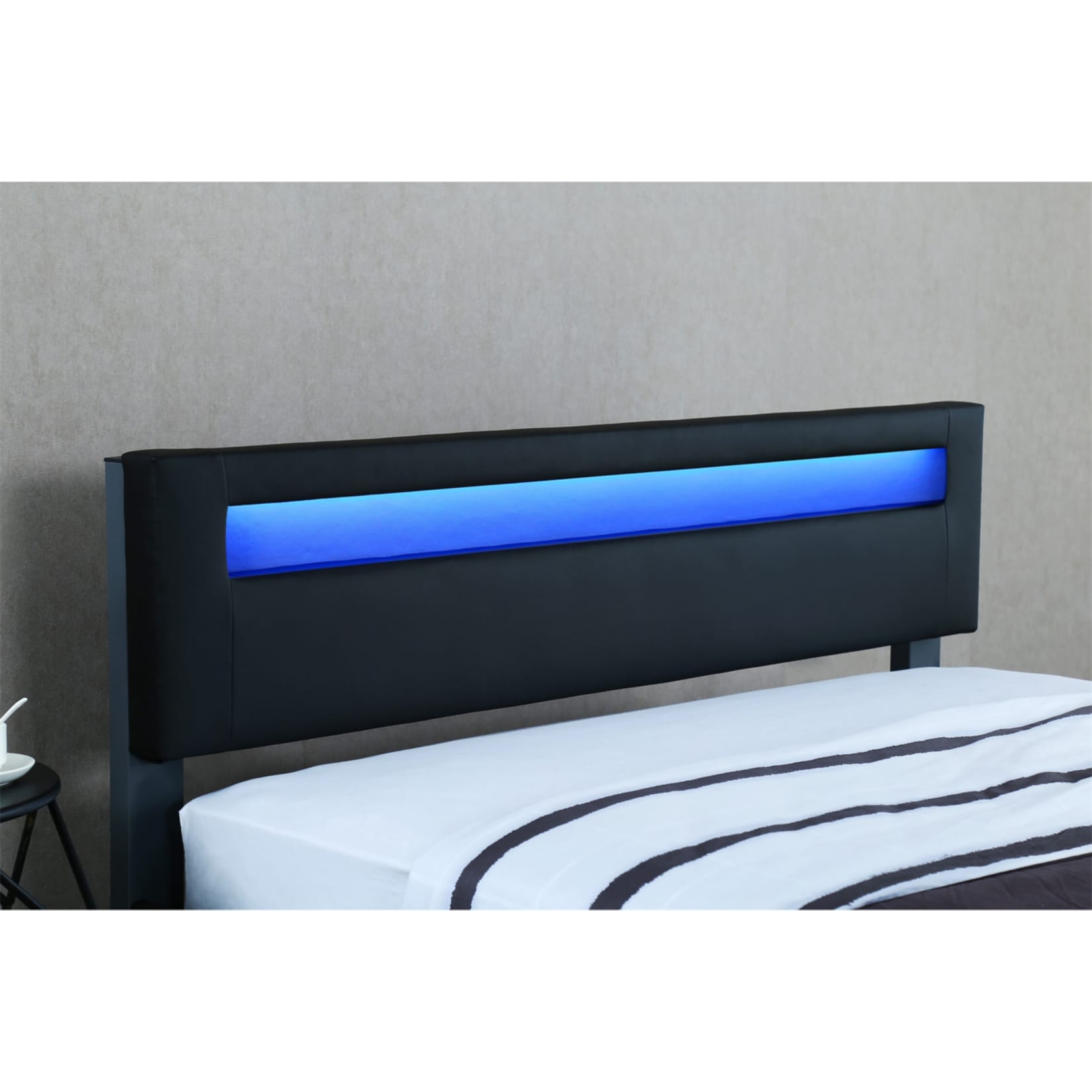HTI-Line Bett Luis 140