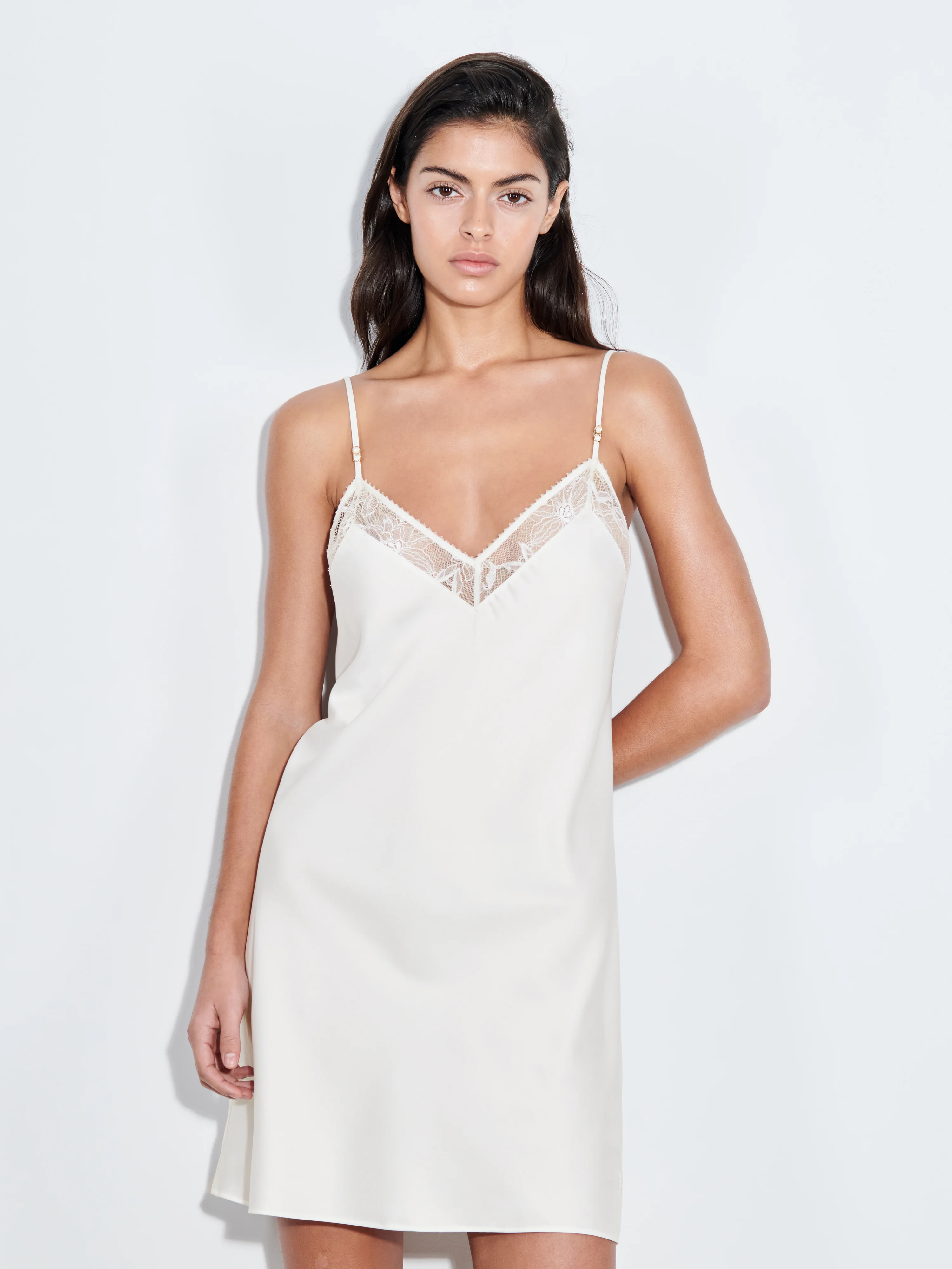 ORCHIDS - Nuisette avec dentelle de leavers | Beige