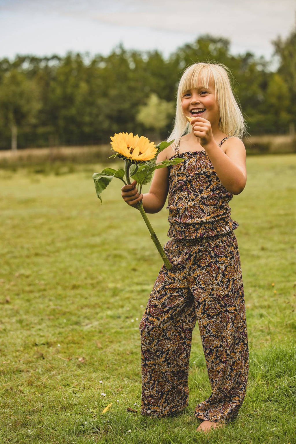 LOOXS loose fit broek met paisleyprint bruin/zand