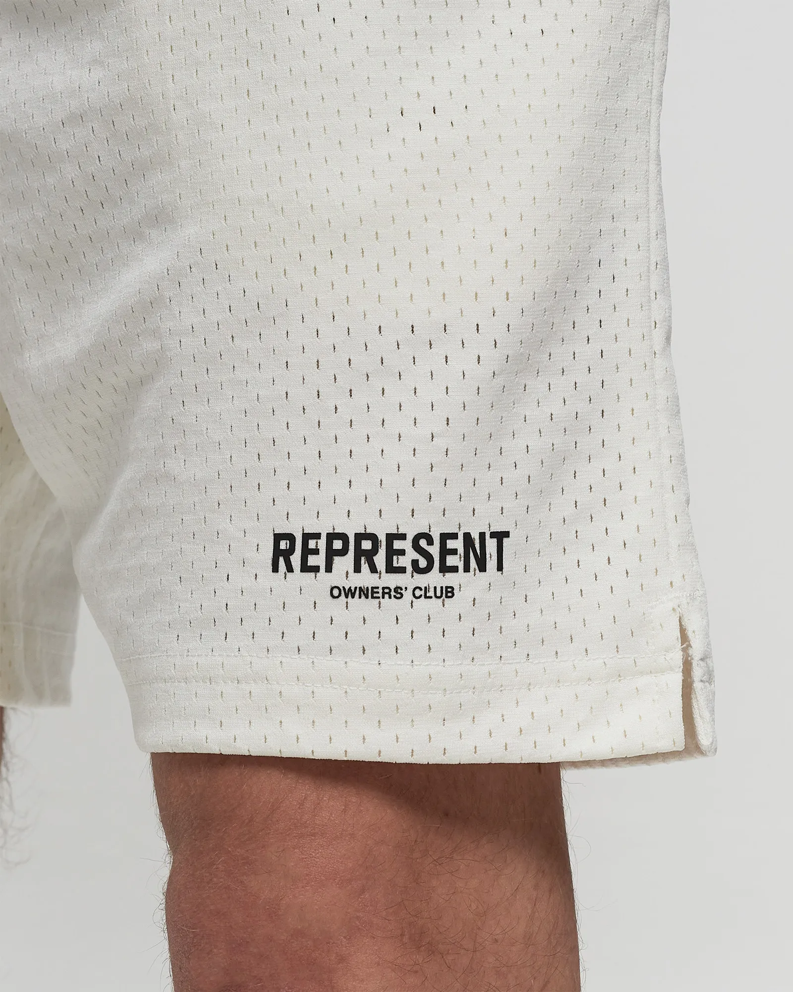Represent REPRESENT OWNERS CLUB MESH SHORT