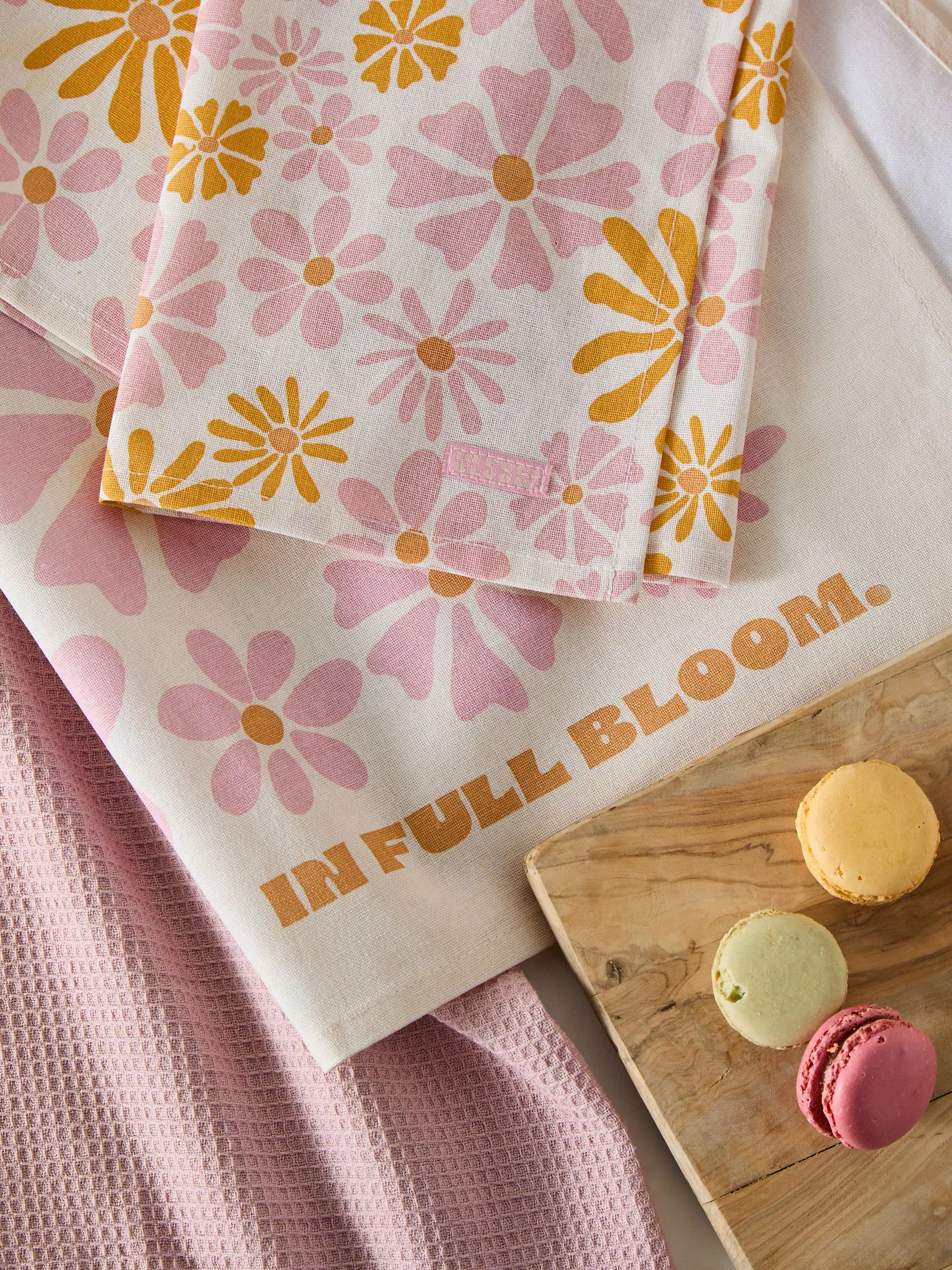Set of 3 100% Cotton Gracie Floral Tea Towels