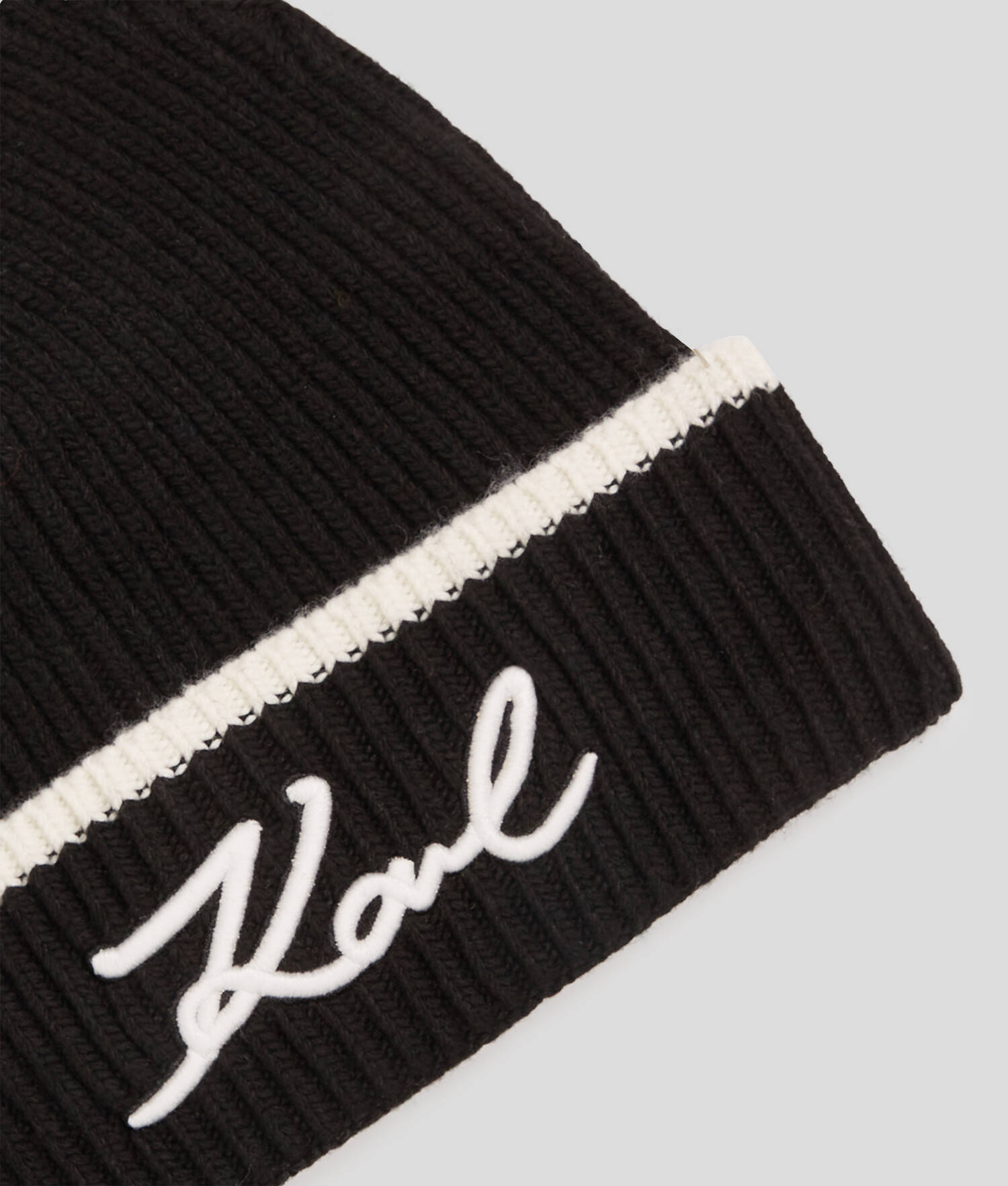 BONNET K/SIGNATURE