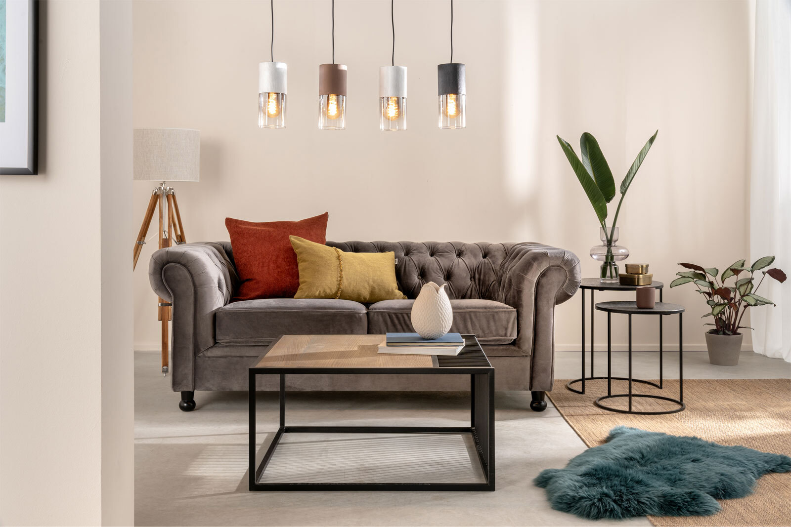 Couchtisch 80 x 80 cm schwarz /Eiche rustikal