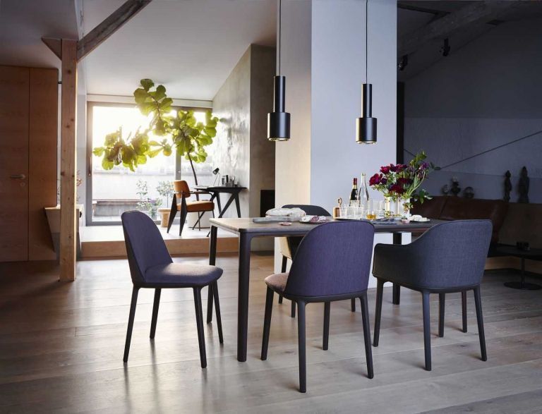 Vitra Softshell Side stoel antraciet, stofsoort Dumet 08