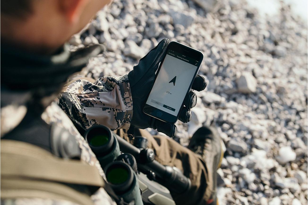 Swarovski EL Range 10x42 TA verrekijker met Tracking Asisstant