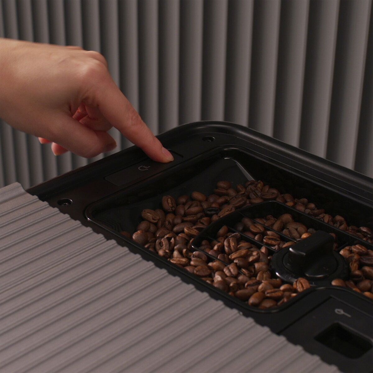Bønnebeholder til helautomatiske espressomaskiner
