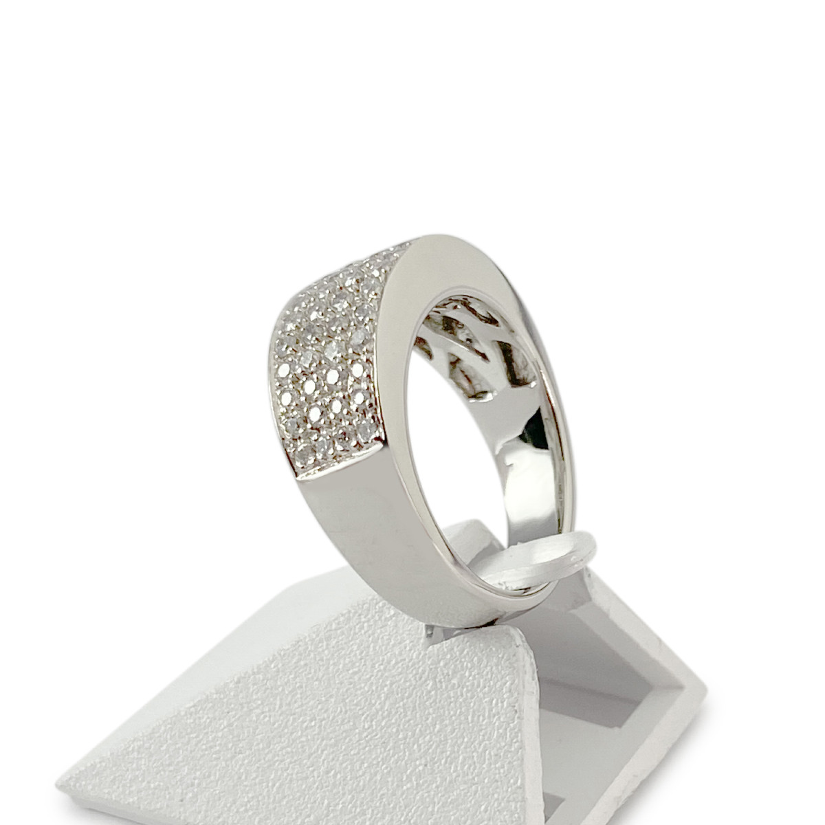 Bague d'occasion or 750 blanc diamants