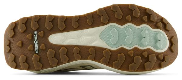Chaussures Trail New Balance Fresh Foam X Garoé V2 Beige/Vert Femme